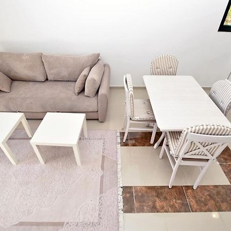 Appartement Jednosoban Stan Milinic à Herceg Novi Extérieur photo