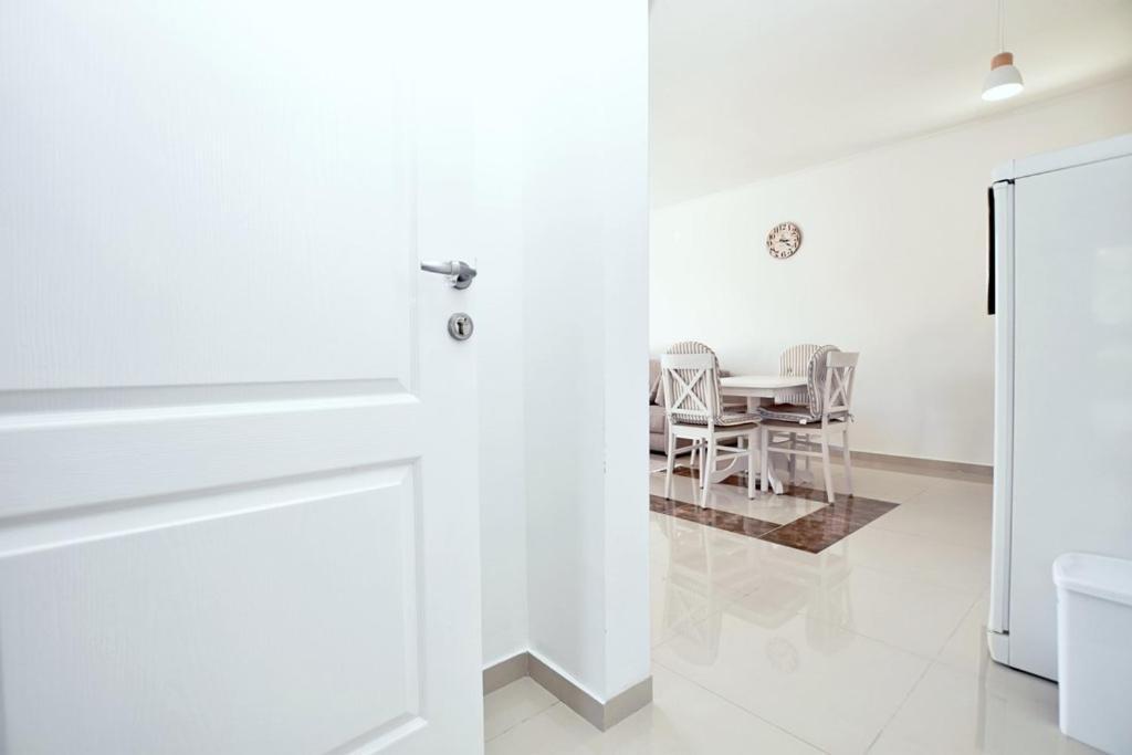 Appartement Jednosoban Stan Milinic à Herceg Novi Extérieur photo